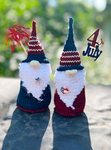 elginknitworks july patriotic gnomes